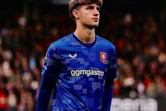 来了，巴萨！18岁宝石或来投，4000万挖德甲铁闸，防线大换血