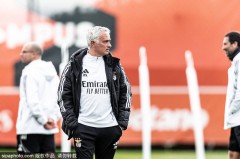 是否能拒绝皇马抛来的橄榄枝？穆里尼奥：当然可以！