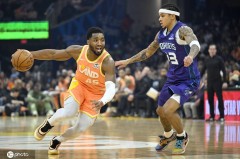 米切尔30分加兰27+10鲍尔23+9 骑士胜黄蜂