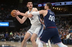 哈登18+7考沃德23+14 伦纳德24+8灰熊击败快船