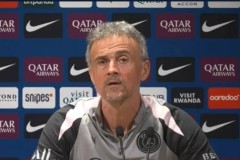 法甲！巴尔科拉一击毙命，杜埃失点，大巴黎1-0勒阿弗尔4分领跑！