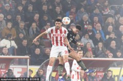 德甲战火重燃：拜仁两回合狂灌莱比锡11球，稳坐积分榜头把交椅！