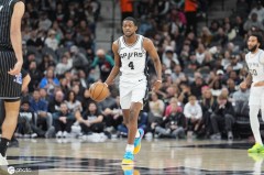 全明星再换1人+换队！字母哥因伤休战 马刺福克斯入替