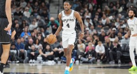 全明星再换1人+换队！字母哥因伤休战 马刺福克斯入替