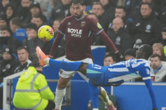 补时进球！吕特绝境救主，英超劲旅绝平，领先曼联1分