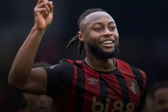 曼联球迷亲朋担心塞门约错选曼城，但其心意已决！阿莫林暗示冬窗不买人