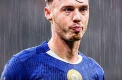 切尔西2球领先被利兹联逼平，主帅换人失水准，裁判判罚左右赛果