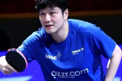 德甲联赛。樊振东3-0横扫豪格，没料到方博和周雨这样评价