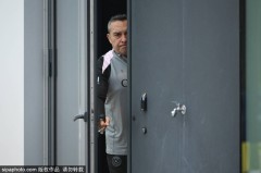 法国足坛传奇加塞特离世！曾助巴黎三夺法甲 马赛欧联杯功勋教头