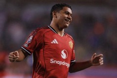 曼联冬窗或出租两小妖，未首秀700万新援在列！利马恢复将是关键