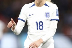英格兰甜妹凯莉：拥有张柏芝面容和卡洛斯大腿，点球时速超伊萨克