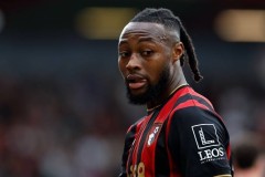 一日英超动向：曼联加速购买状态火热边锋，马雷斯卡接班瓜迪奥拉