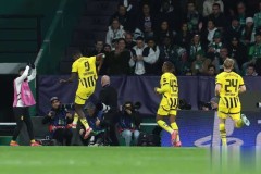 世俱杯刺激一夜！欧冠亚军2-1绝杀亚冠3冠王，多特蒙德4-3