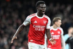 萨卡神仙球+造乌龙绝杀！阿森纳2-1狼队，5分领跑静待曼城翻车