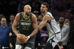 文班亚马29+7爱德华兹23分 马刺不敌森林狼