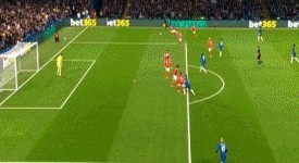 首胜！切尔西1-0本菲卡穆帅重回蓝桥加纳乔造乌龙佩德罗染