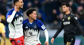 2-1大冷门，10人德甲第14掀翻德甲第5，第94分钟读秒绝杀