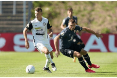 周五010德甲：圣保利VS汉堡比分预测与分析