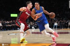 班凯罗31+12阿德巴约21+12 魔术险胜热火